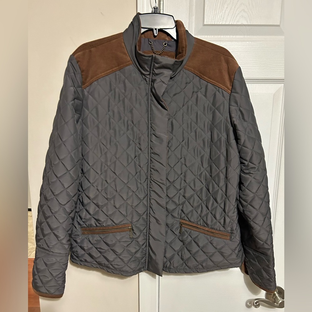 Light weight jacket